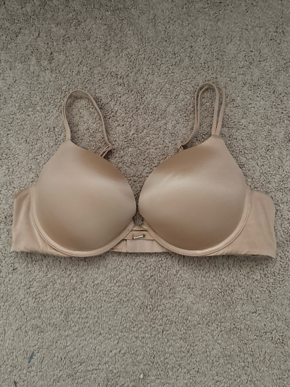 Victoria’s Secret Nude Very Sexy Push Up Bra Size 38 B